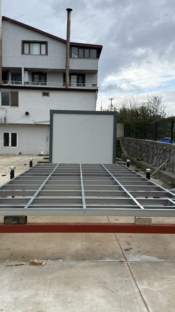 Minwel Prefabrik tarafından üretilen modern modüler yaşam alanı
